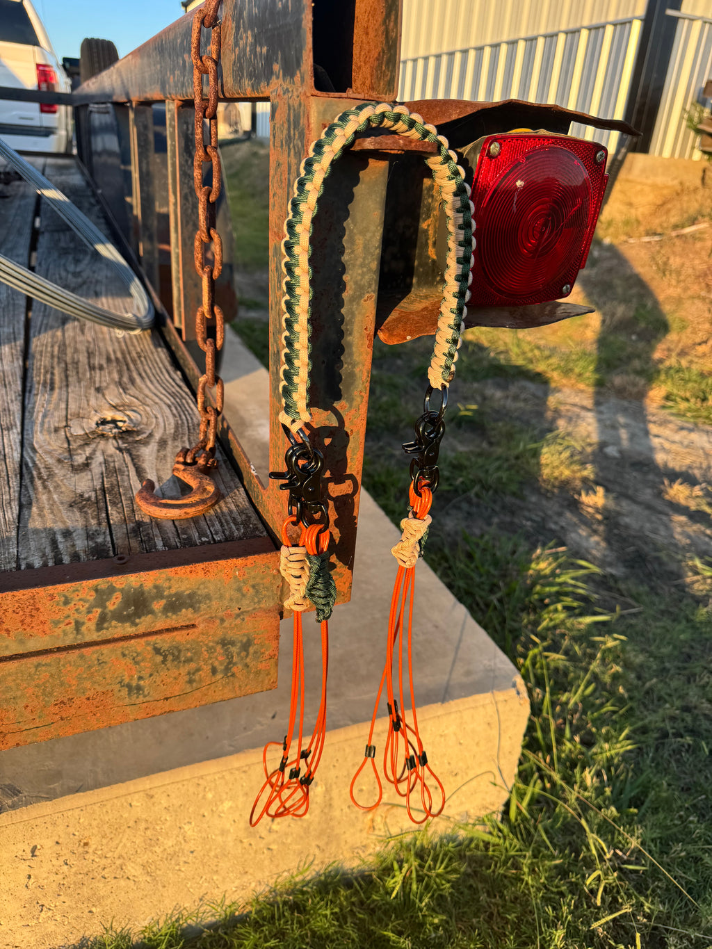 14” adjustable duck tote